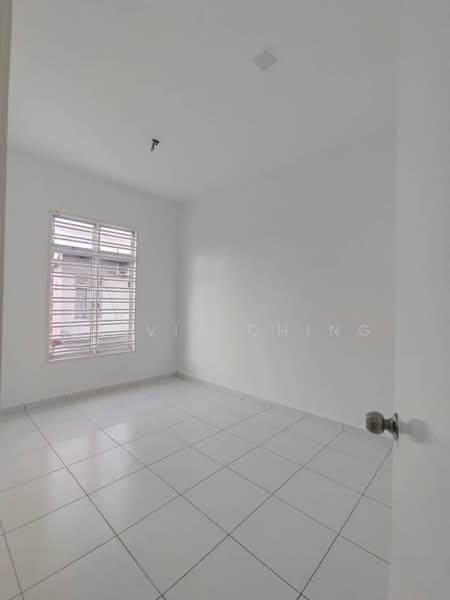 2-storey Terraced House for Sale in Setia Tropika (Johor Bahru) - Olivia Ching - Interior - PropertyGuru.com.my