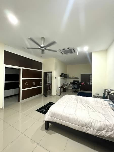 Rumah Teres 3 Tingkat untuk Dijual di Taman Seri Arowana (Seberang Jaya) - Jordan Voon - Bedroom - PropertyGuru.com.my