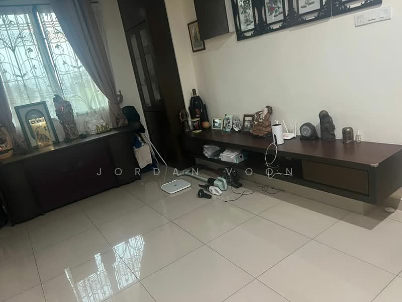 Rumah Teres 3 Tingkat untuk Dijual di Taman Seri Arowana (Seberang Jaya) - Jordan Voon - Living Room - PropertyGuru.com.my