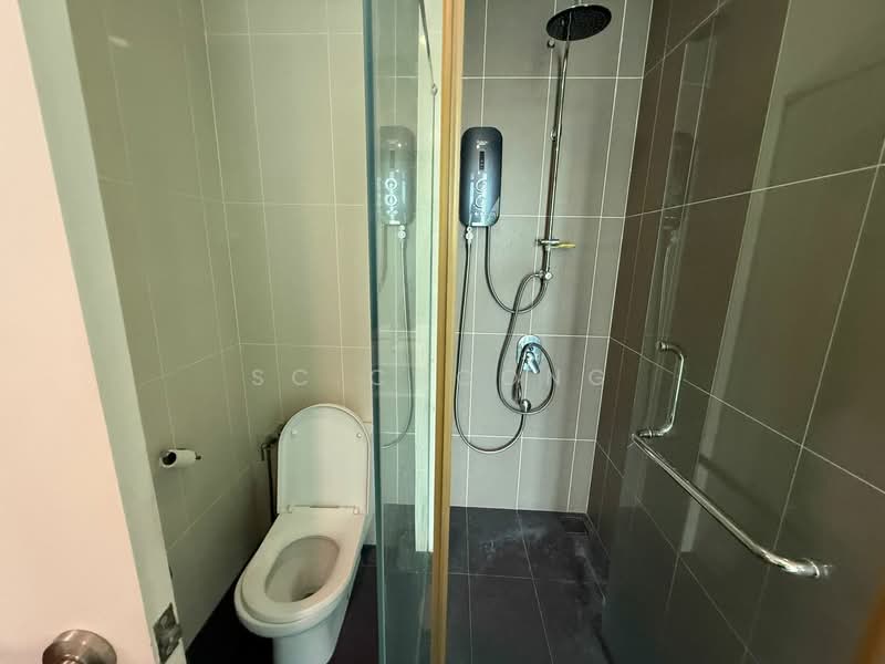Kondominium untuk Disewa di The LIGHT COLLECTION II - SC Choong - Bathroom - PropertyGuru.com.my