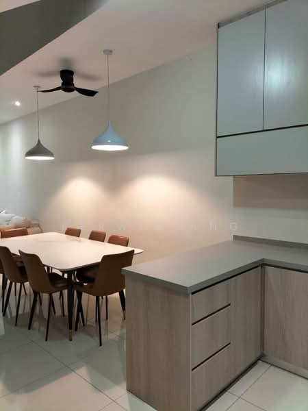 Rumah Bandar untuk Dijual di Seri Kembangan (Selangor) - Kerwin Ang - Dining Room - PropertyGuru.com.my