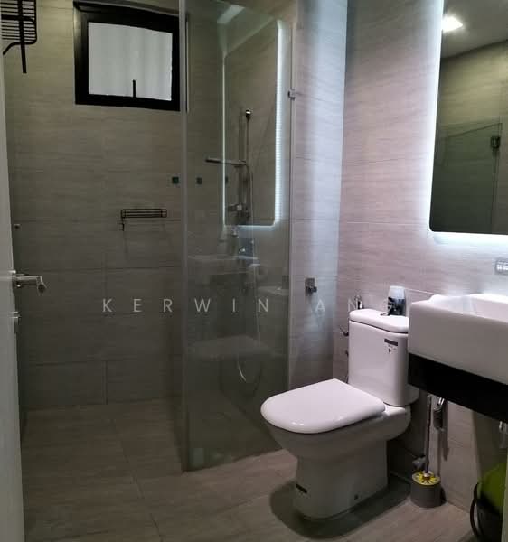 Rumah Bandar untuk Dijual di Seri Kembangan (Selangor) - Kerwin Ang - Bathroom - PropertyGuru.com.my