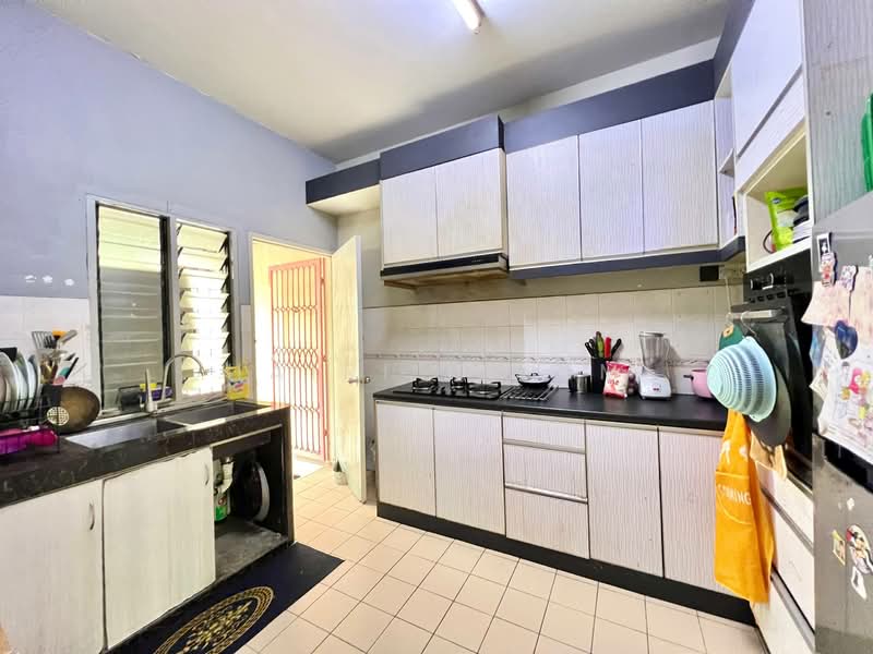 Rumah Teres 2 Tingkat untuk Dijual di Subang Bestari (Shah Alam) - Hairi Halim - PropertyGuru.com.my