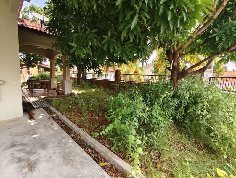 1-storey Terraced House for Sale in Bandar Putra (Kulai) - Jack Chai - PropertyGuru.com.my