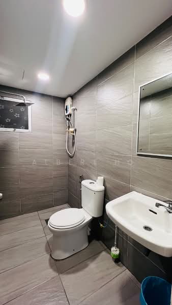 Kondominium untuk Disewa di Angkasa Impian 1 - Albert Ho - Bathroom - PropertyGuru.com.my