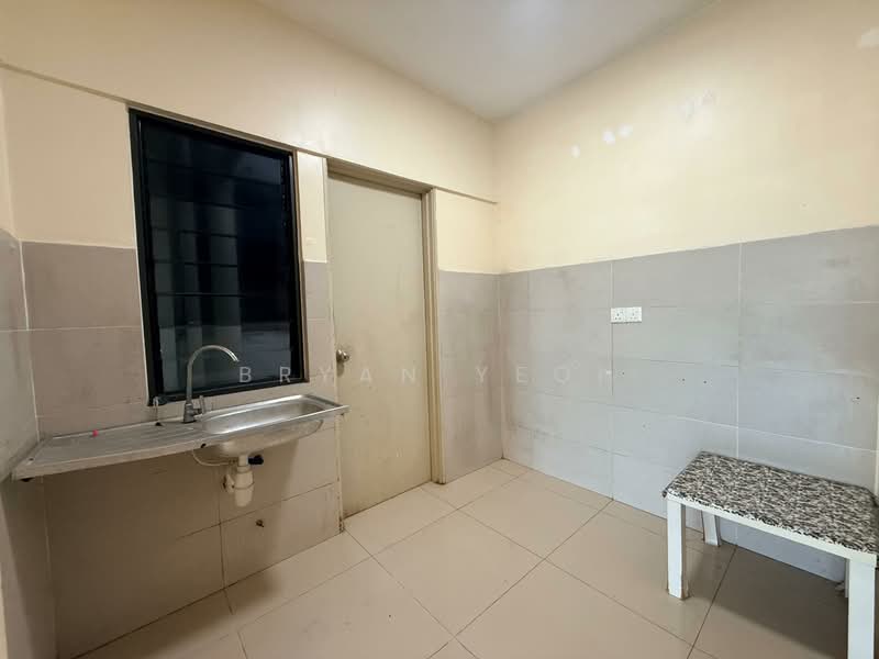 Servis Apartment untuk Dijual di Alam Sanjung - Bryan Yeoh - Kitchen - PropertyGuru.com.my