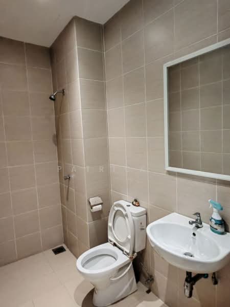 Condominium for Sale at Iconic Skies - Patrick . - Bathroom - PropertyGuru.com.my