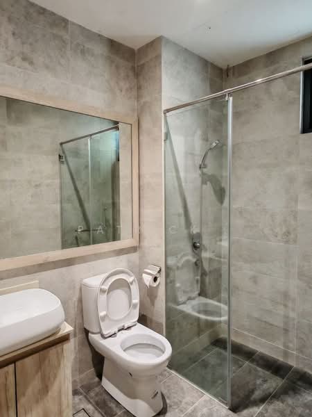 Condominium for Sale at Iconic Skies - Patrick . - Bathroom - PropertyGuru.com.my
