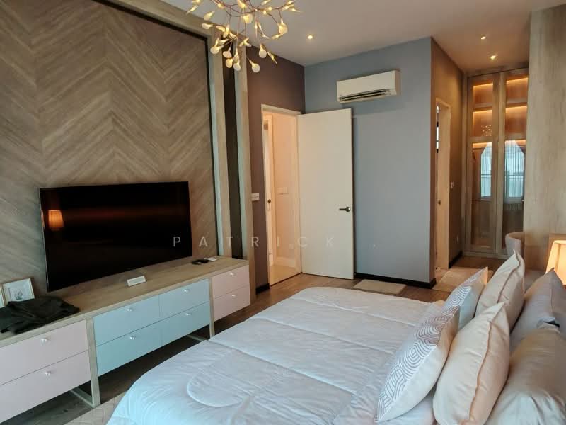 Condominium for Sale at Iconic Skies - Patrick . - Bedroom - PropertyGuru.com.my