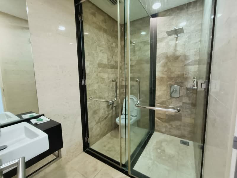 Condominium for Rent at 6 CapSquare - JC Lee - Bathroom - PropertyGuru.com.my