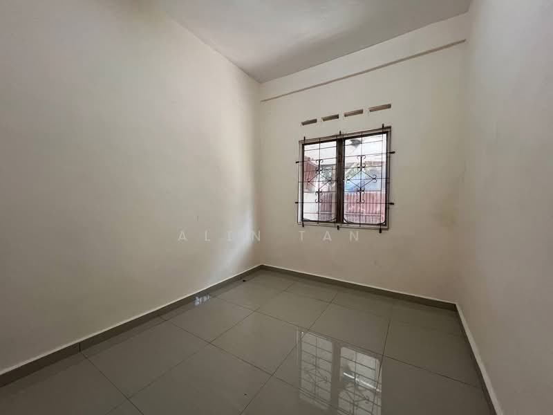 For Rent - Taman Jaya