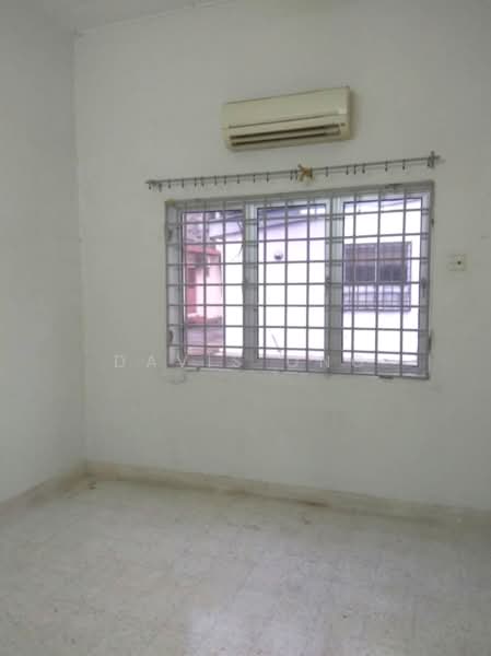 1.5-storey Terraced House for Sale in Taman Sri Melati (Selayang) - Davis Ong - Interior - PropertyGuru.com.my