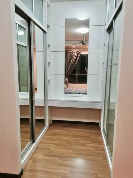 Condominium for Rent at Nautica Lake Suites - Benz Viva - Bedroom - PropertyGuru.com.my