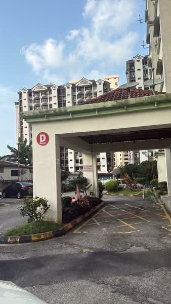 For Rent - Taman Kristal