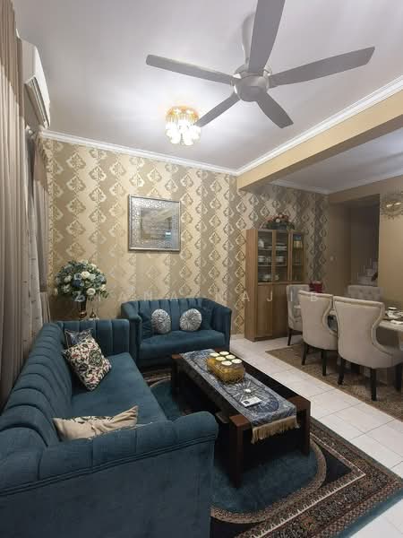 Cluster House for Sale in Alam Suria (Puncak Alam) - Ziana Najib - Living Room - PropertyGuru.com.my