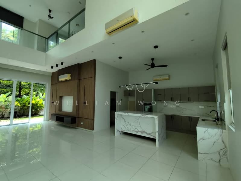 Twin Villa for Sale in Taman Melawati (Ulu Kelang) - William Wong - Living Room - PropertyGuru.com.my