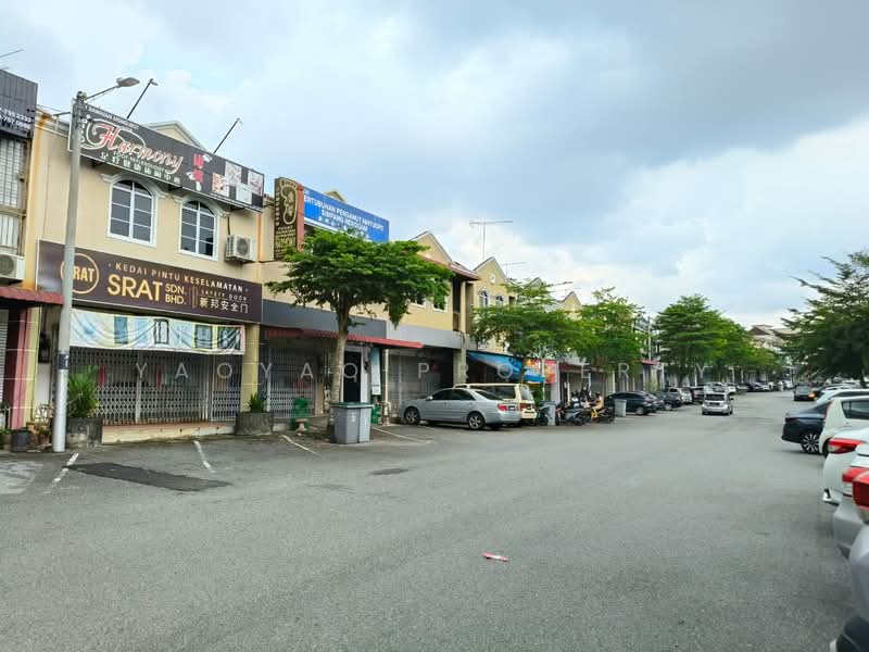 Kedai untuk Dijual di Simpang Renggam (Johor) - Yaoyao Property - PropertyGuru.com.my