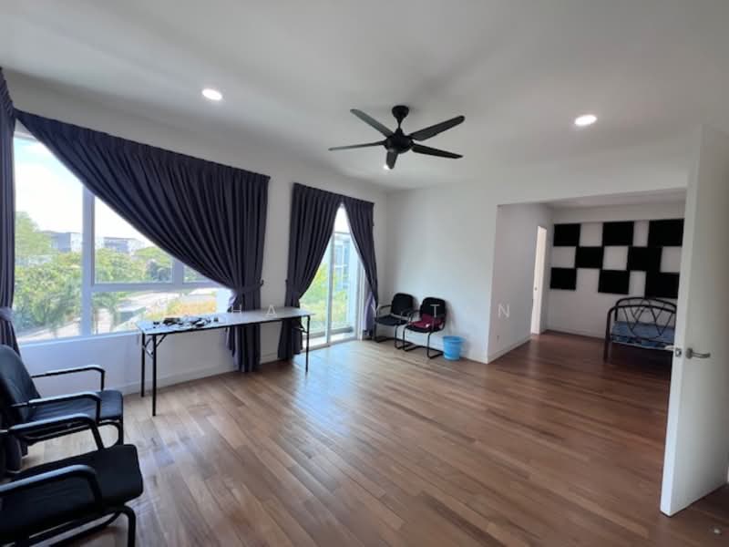 Banglo Lot Kosong untuk Dijual di Bandar Sungai Long (Selangor) - Shanny Tan - Living Room - PropertyGuru.com.my