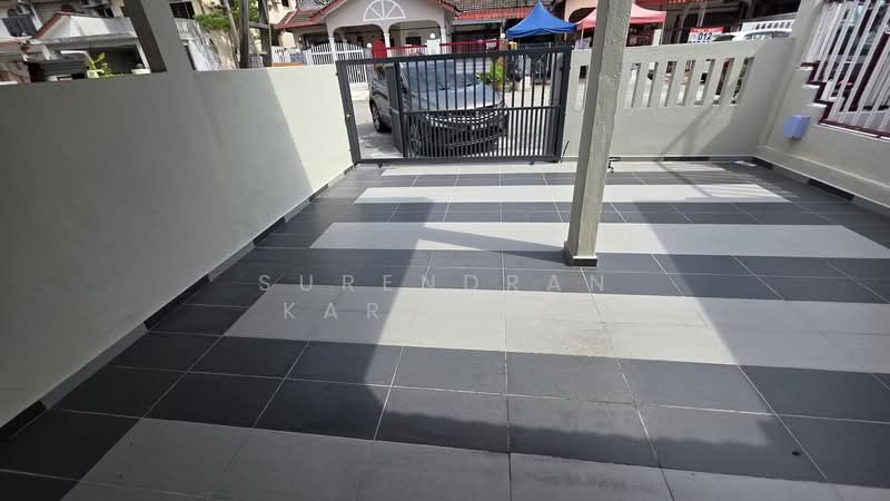 1-storey Terraced House for Sale in Taman Sri Andalas (Klang) - Surendran Karapiah - Exterior - PropertyGuru.com.my