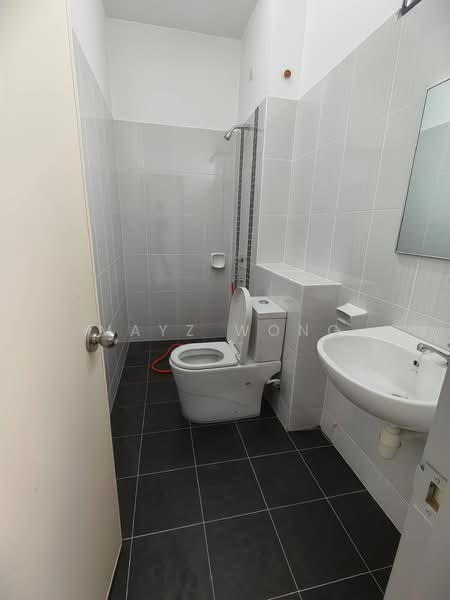 Rumah Teres 2 Tingkat untuk Dijual di Taman Mutiara Rini (Skudai) - Mayz Wong - Bathroom - PropertyGuru.com.my