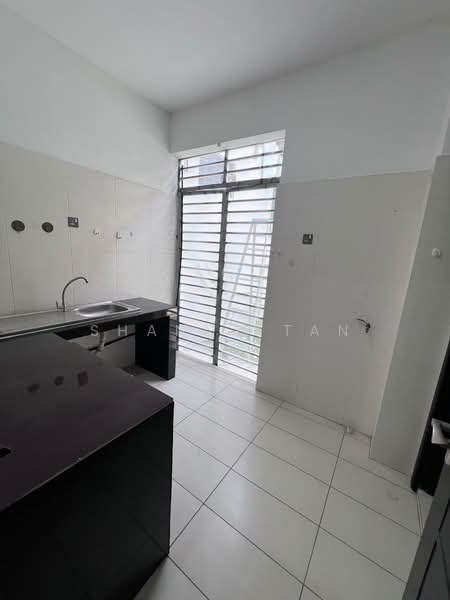 Semi-Detached House for Sale in Sungai Long (Bandar Sungai Long) - Shanny Tan - Kitchen - PropertyGuru.com.my