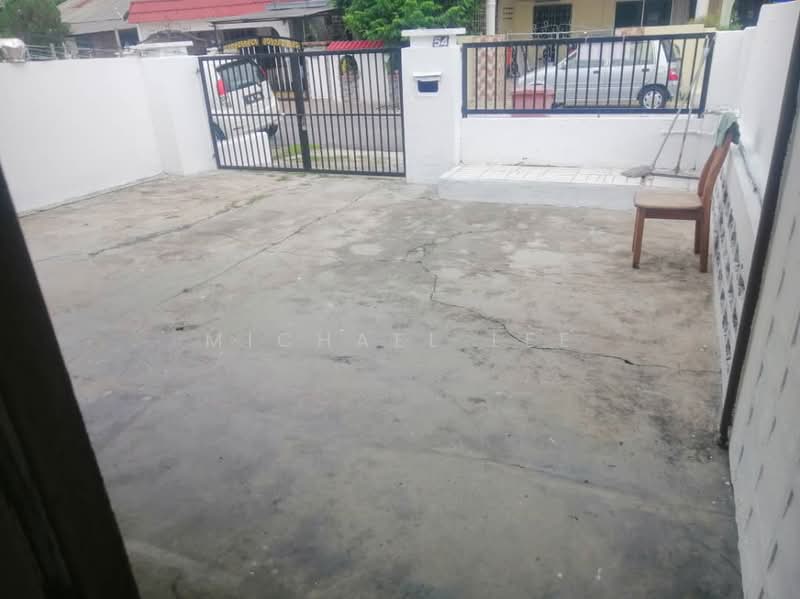 1-storey Terraced House for Rent in Seksyen 8 (Petaling Jaya) - Michael Lee - Exterior - PropertyGuru.com.my