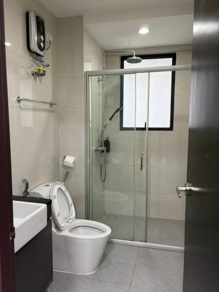 Service Residence for Sale at Bay Point @ Country Garden Danga Bay - Joreen Lee - PropertyGuru.com.my