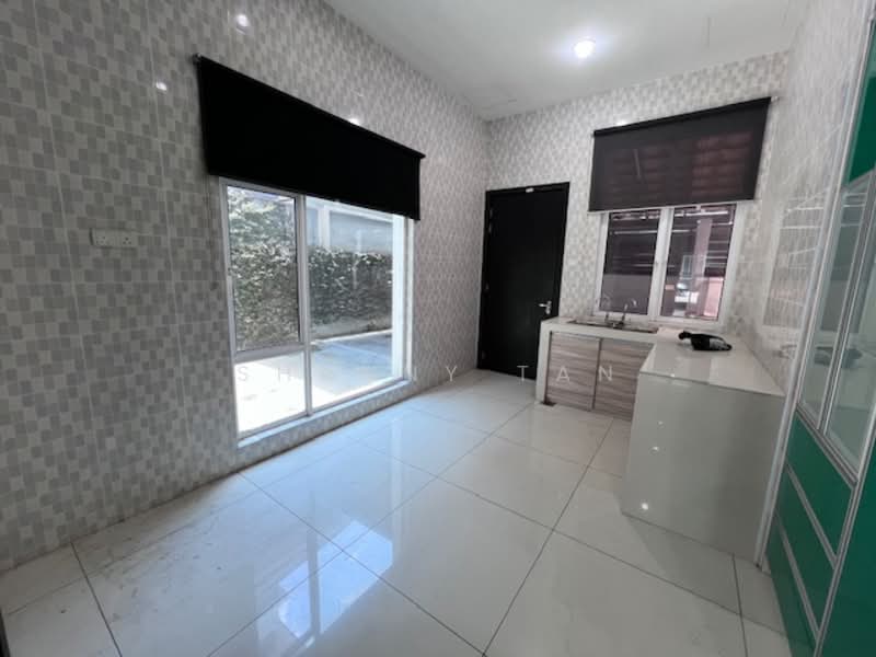 Rumah Berkembar untuk Dijual di Wira Heights (Bandar Sungai Long) - Shanny Tan - Kitchen - PropertyGuru.com.my