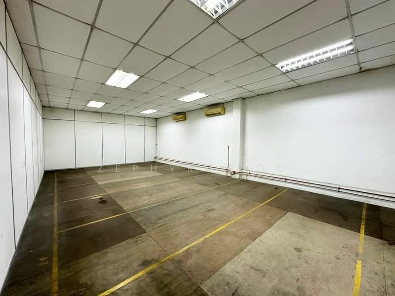 Factory for Rent in Taman Perindustrian Cemerlang (Ulu Tiram) - Zephyr Khoo - Interior - PropertyGuru.com.my