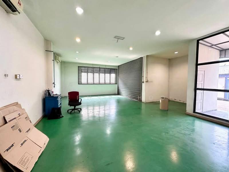 Factory for Rent in Taman Perindustrian Cemerlang (Ulu Tiram) - Zephyr Khoo - PropertyGuru.com.my