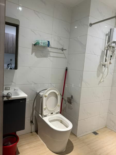 Service Residence for Rent at Country Garden Central Park - Fion Lee - Bathroom - PropertyGuru.com.my
