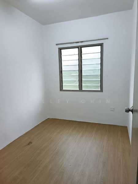 Rumah Flat untuk Dijual di Bandar Baru Permas Jaya - Calley Chin - Interior - PropertyGuru.com.my