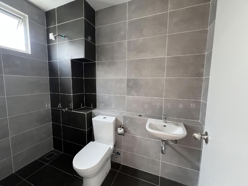 Rumah Berkembar untuk Dijual di Bangi (Selangor) - Hasliza Hassan - Bathroom - PropertyGuru.com.my