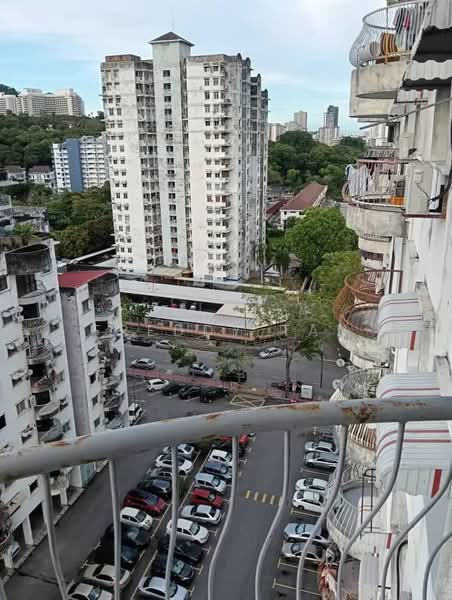 Pangsapuri untuk Disewa di Desa Rahmat (Graceland Villa) - Freddy Tan - PropertyGuru.com.my