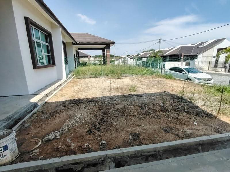 Rumah Berkembar untuk Dijual di Bandar Baru Sungai Udang (Sungai Udang) - Nicole Yeo - PropertyGuru.com.my