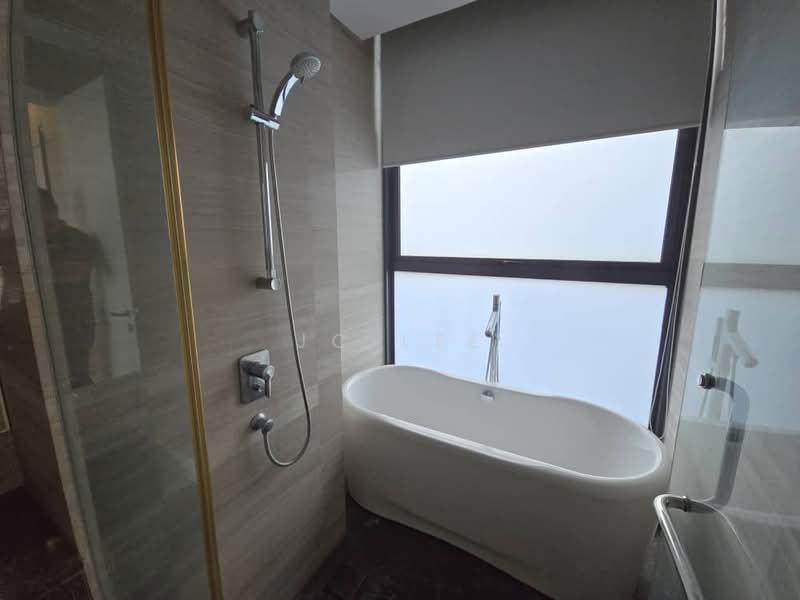 Kondominium untuk Dijual di Mirage Residence - JC Lee - Bathroom - PropertyGuru.com.my