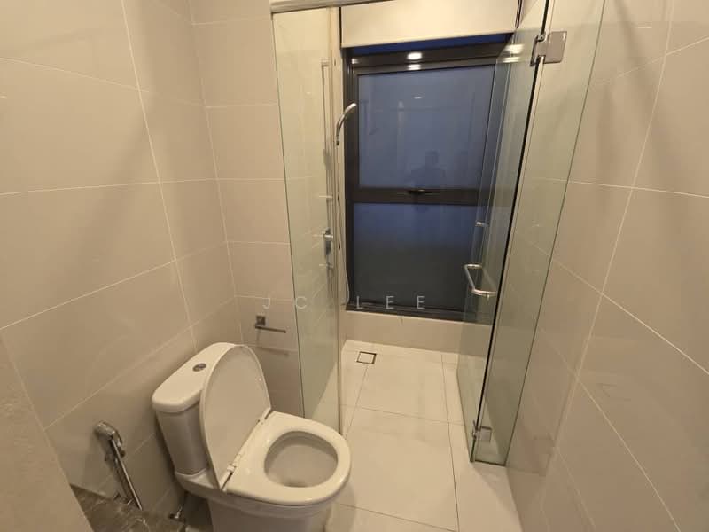 Kondominium untuk Dijual di Mirage Residence - JC Lee - Bathroom - PropertyGuru.com.my