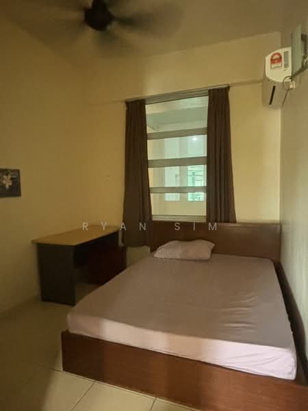 Condominium for Rent at The Brezza - Ryan Sim - Bedroom - PropertyGuru.com.my