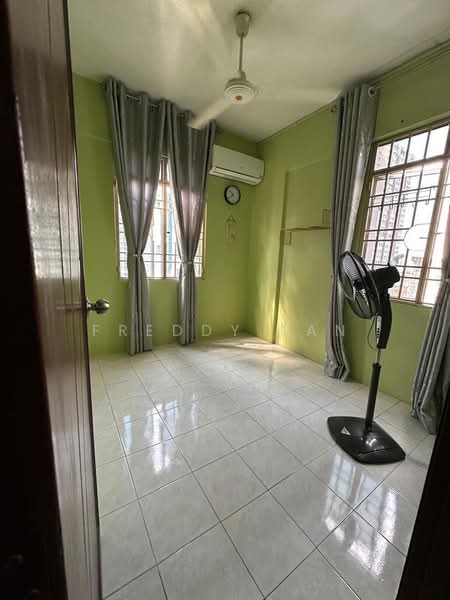 Apartment for Rent at Desa Bayan Apartment - Freddy Tan - PropertyGuru.com.my