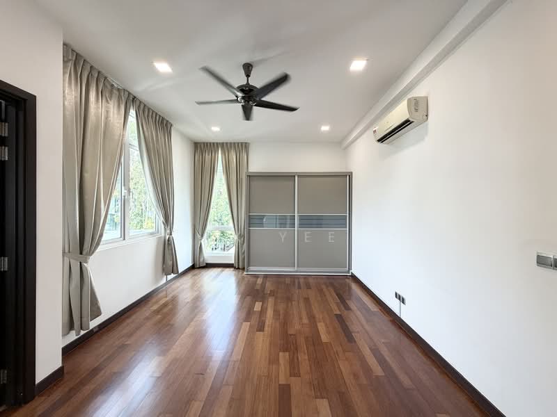 Rumah Berkembar untuk Dijual di Kinrara Residence (Puchong) - CK Yee - Bedroom - PropertyGuru.com.my