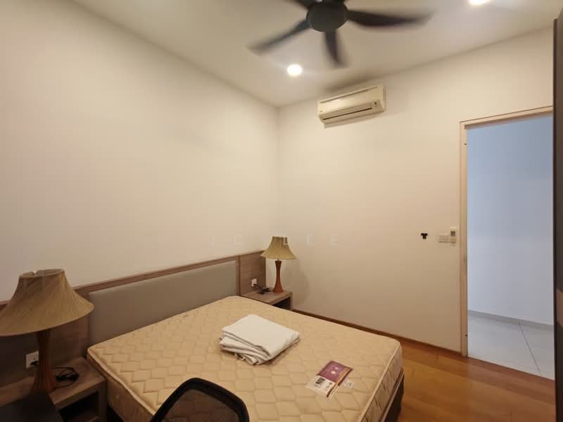 Kondominium untuk Dijual di Mirage Residence - JC Lee - Bedroom - PropertyGuru.com.my