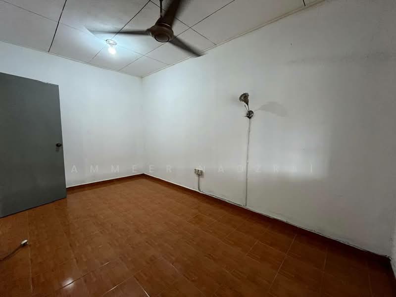 1-storey Terraced House for Sale in Semenyih (Selangor) - Ammeer Nadzrai - Interior - PropertyGuru.com.my