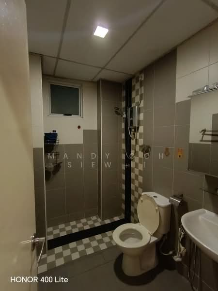 Pangsapuri untuk Disewa di Lagenda Tasek Luxurious Suite - Mandy Goh Siew Li - Bathroom - PropertyGuru.com.my