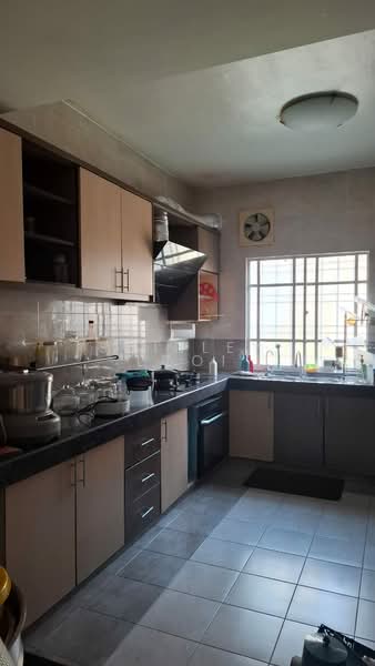 2-storey Terraced House for Sale in Bukit Jelutong (Shah Alam) - Shirley Looi - Kitchen - PropertyGuru.com.my