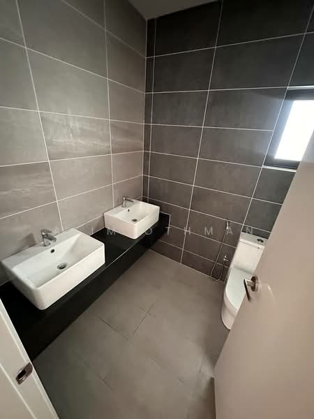 2-storey Terraced House for Sale in Cyberjaya (Selangor) - Azim Othman - Bathroom - PropertyGuru.com.my
