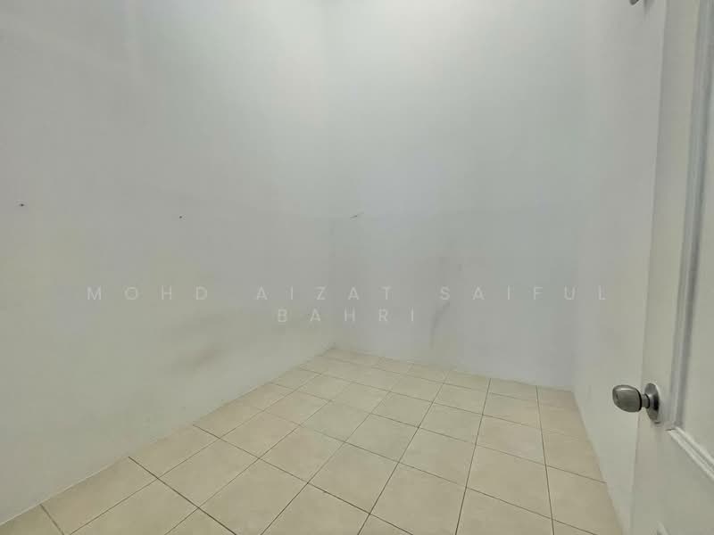 Semi-Detached House for Sale in Kampung Lombong (Shah Alam) - Mohd Aizat Saiful Bahri - Interior - PropertyGuru.com.my