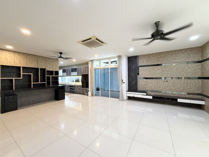 Semi-Detached House for Sale in Taman Damai Utama (Bandar Kinrara) - CK Yee - Living Room - PropertyGuru.com.my