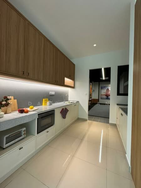 Condominium for Sale at London Pavilion - Darold Tan - Kitchen - PropertyGuru.com.my
