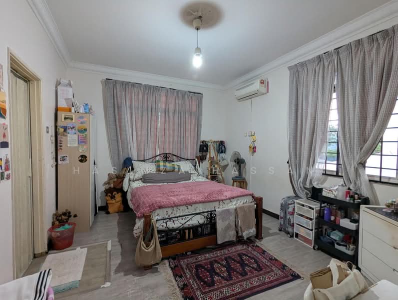 Rumah Berkembar untuk Dijual di Ulu Kelang (Selangor) - Hasliza Hassan - Bedroom - PropertyGuru.com.my