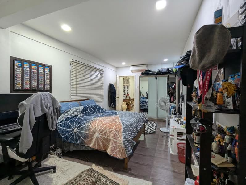 Rumah Berkembar untuk Dijual di Ulu Kelang (Selangor) - Hasliza Hassan - Bedroom - PropertyGuru.com.my